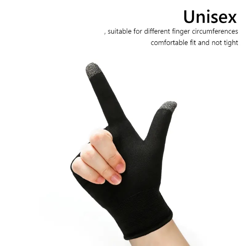 1 Paio di Guanti da Gaming Tra - Gaming Accessories Bundle recensione e prezzo